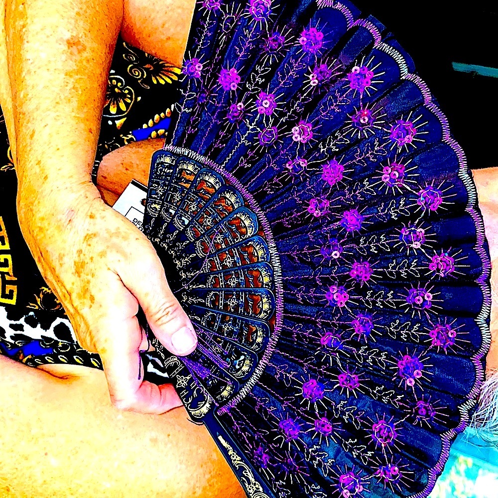24kt Gold leaf elegantly created Church hand fan or Mandarin Chinese label silk